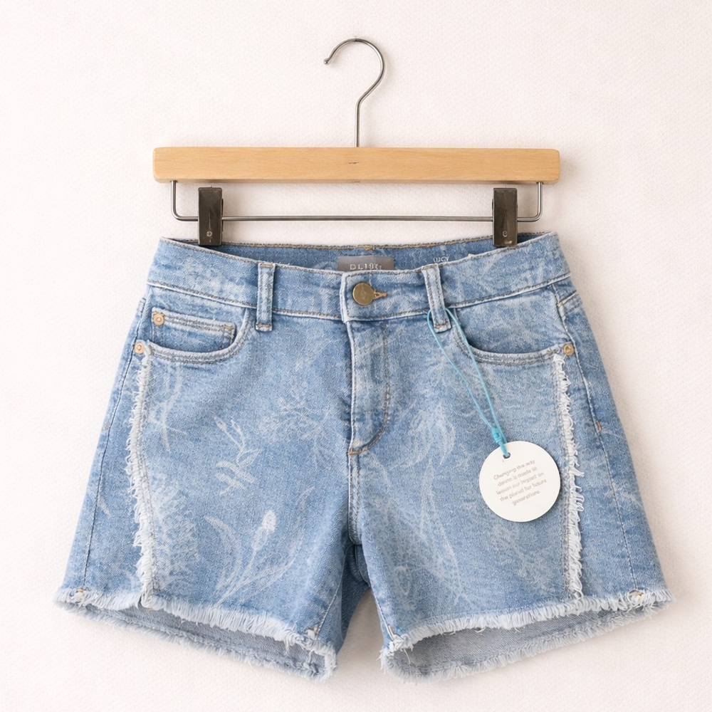 DL1961 Lucy Distressed Denim Jean Shorts Girls Size 16 NWT
